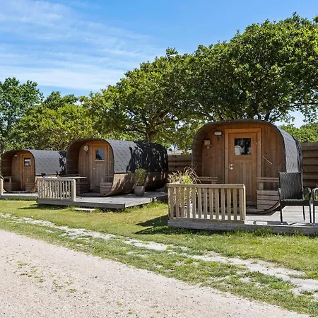 Two-bedroom In 別荘 *